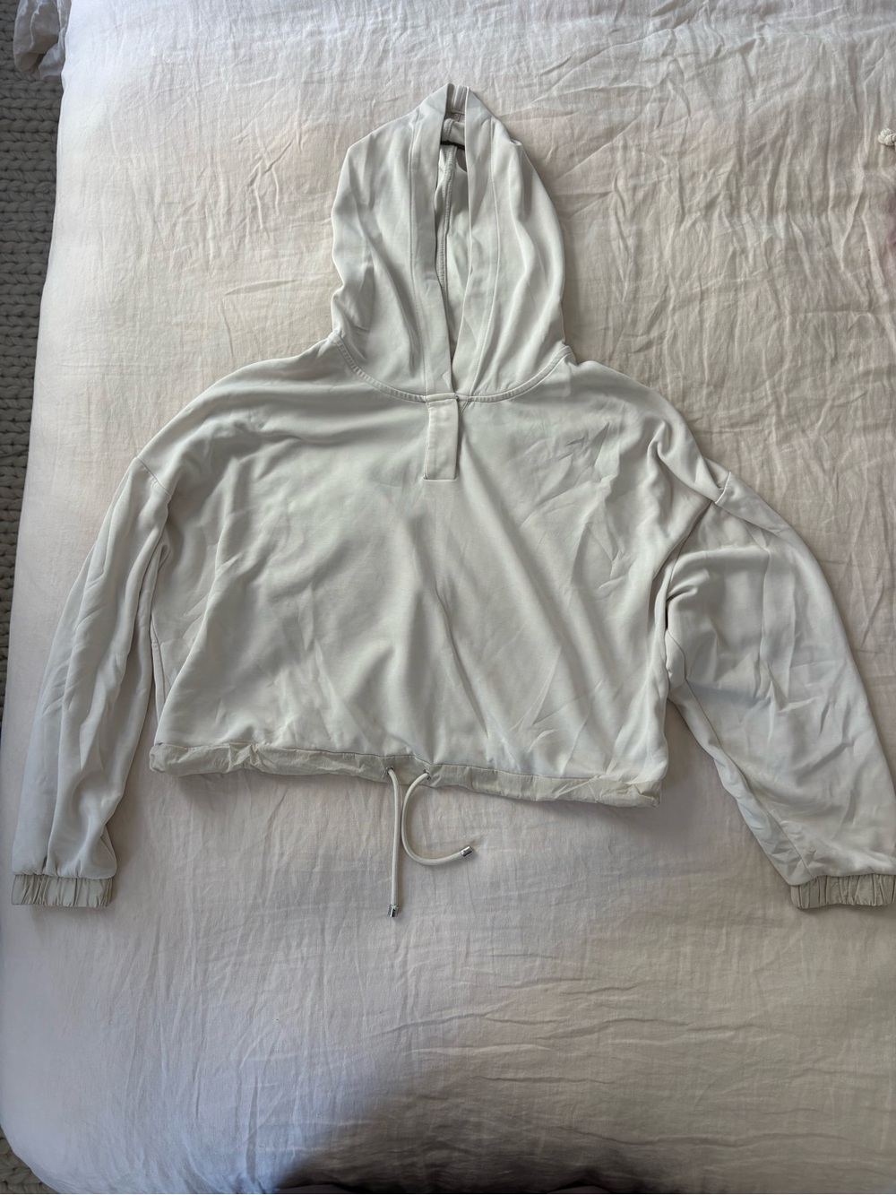 Women’s White Cropped Hoodie Sweatshirt